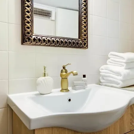 Azzuro 1-bdrm In Hanioti, 150m To