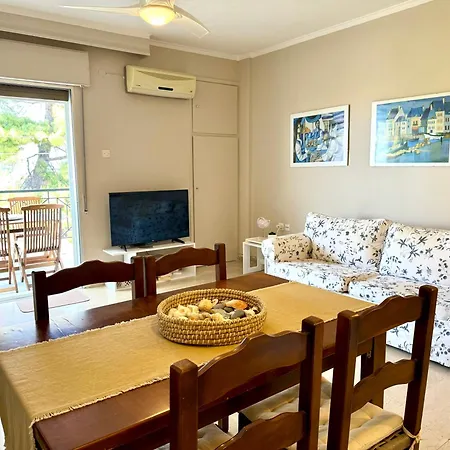 Azzuro 1-bdrm In Hanioti, 150m To